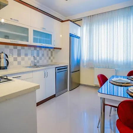 And Comfy Flat With Balcony In Muratpasa Antalya